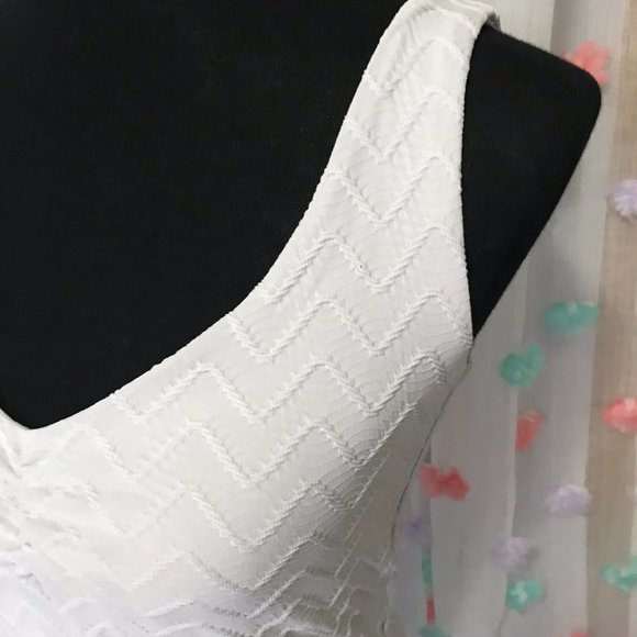 White House Black Market Tops White House Black Market Textured